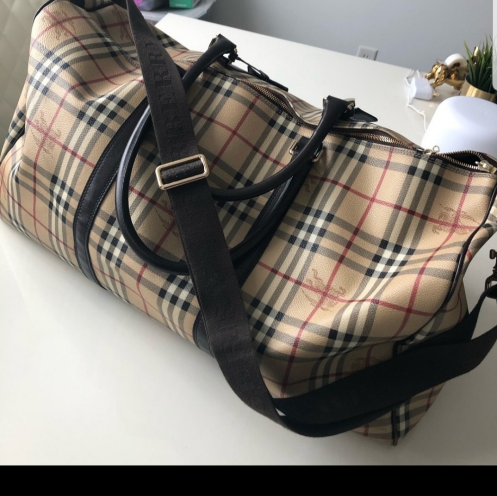 Authentic Burberry Duffle Bag- excellent condition